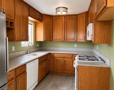 722 Forest Park Drive - Photo Thumbnail 14