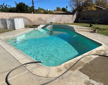 722 Forest Park Drive - Photo Thumbnail 15