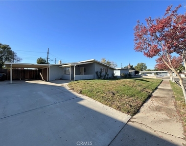 948 Barbra Lane - Photo Thumbnail 1