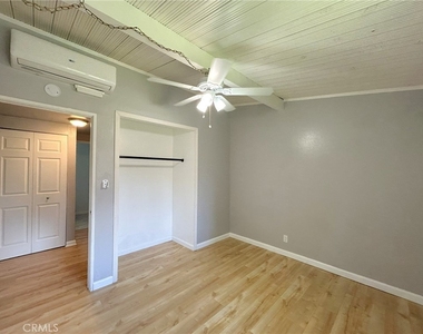 948 Barbra Lane - Photo Thumbnail 20