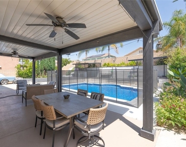 15736 Home Court - Photo Thumbnail 25