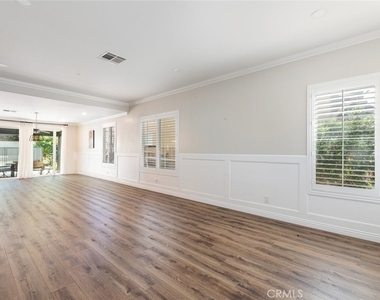15736 Home Court - Photo Thumbnail 8