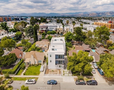 10853 Otsego Street - Photo Thumbnail 33