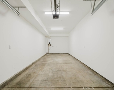10853 Otsego Street - Photo Thumbnail 31