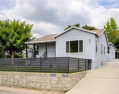 2519 Manhattan Avenue - Photo Thumbnail 23