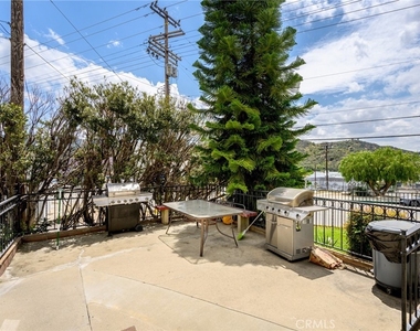 10204 Tujunga Canyon - Photo Thumbnail 14