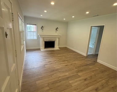 2828 Hermosa Ave - Photo Thumbnail 3
