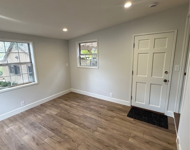 2828 Hermosa Ave - Photo Thumbnail 5