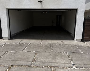 5874 Towne - Photo Thumbnail 8