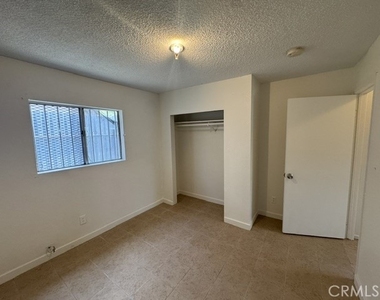 807 E Vernon - Photo Thumbnail 8