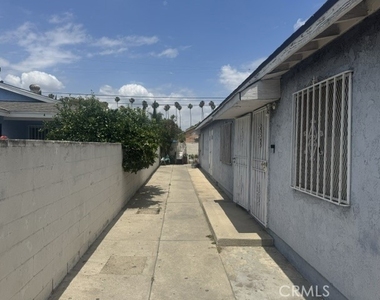 807 E Vernon - Photo Thumbnail 1