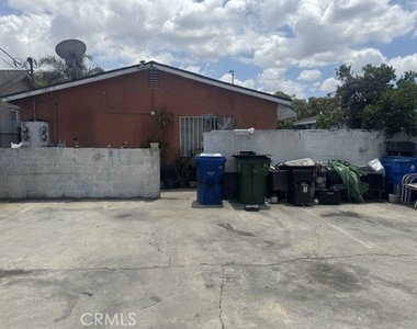 807 E Vernon - Photo Thumbnail 11