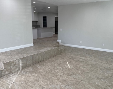 2939 N Lugo - Photo Thumbnail 2