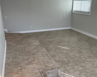 2939 N Lugo - Photo Thumbnail 1