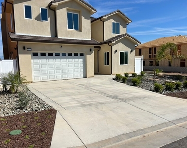 1751 Duncan - Photo Thumbnail 1