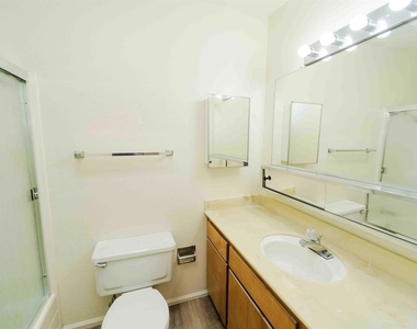 4811 Appian - Photo Thumbnail 20