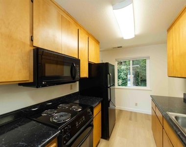 4811 Appian - Photo Thumbnail 7