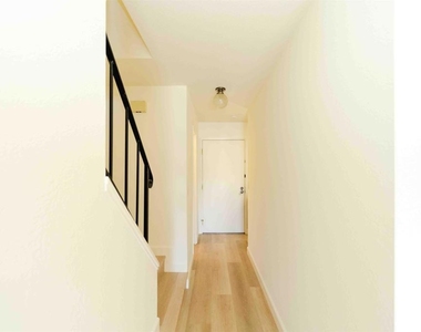 4811 Appian - Photo Thumbnail 12