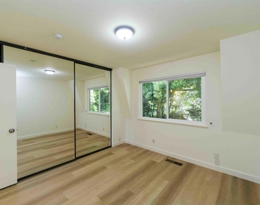 4811 Appian - Photo Thumbnail 24
