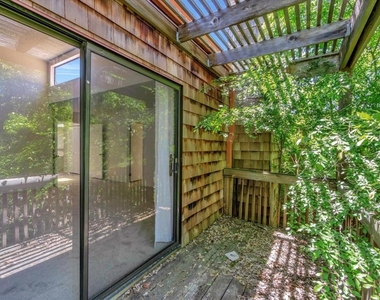 1956 Fair Ridge Ct - Photo Thumbnail 50