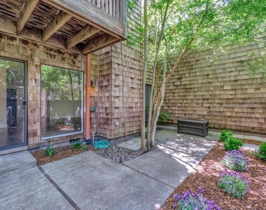 1956 Fair Ridge Ct - Photo Thumbnail 55