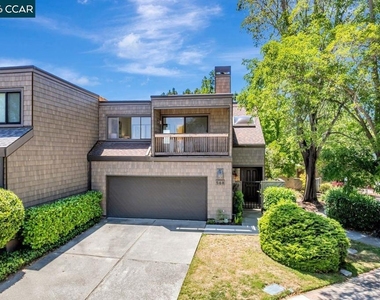 1956 Fair Ridge Ct - Photo Thumbnail 1