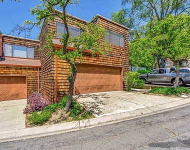 1956 Fair Ridge Ct - Photo Thumbnail 3