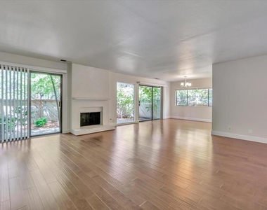 1956 Fair Ridge Ct - Photo Thumbnail 7