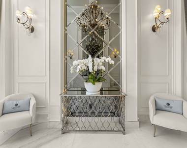 1825 Pandora Avenue - Photo Thumbnail 3