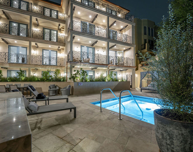 1825 Pandora Avenue - Photo Thumbnail 29