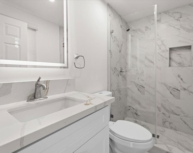 9683 W Olympic Boulevard - Photo Thumbnail 18