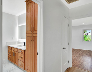 12801 Friar Street - Photo Thumbnail 23