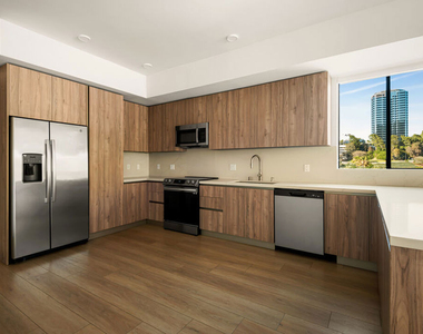 3651 Regal Place - Photo Thumbnail 16