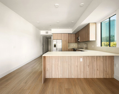3651 Regal Place - Photo Thumbnail 21