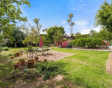801 N Rodeo Drive - Photo Thumbnail 46
