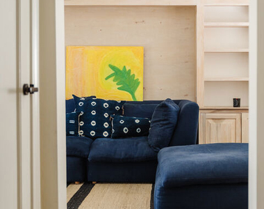 8706 Sunset Plaza Place - Photo Thumbnail 14