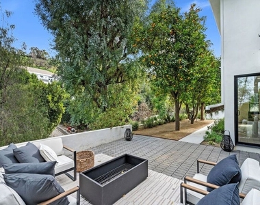 4545 Balboa Avenue - Photo Thumbnail 48