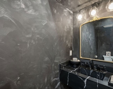 4545 Balboa Avenue - Photo Thumbnail 16