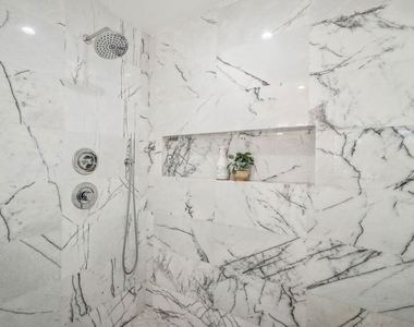 4545 Balboa Avenue - Photo Thumbnail 32