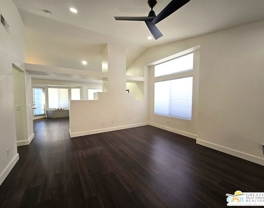 79170 Diane Drive - Photo Thumbnail 5
