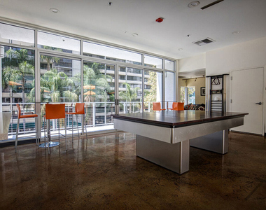 645 W 9th Street - Photo Thumbnail 29
