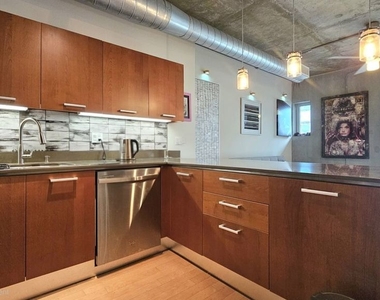 645 W 9th Street - Photo Thumbnail 22