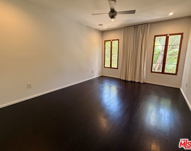 4248 Lexington Avenue - Photo Thumbnail 24