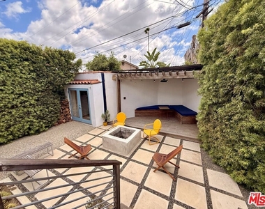 4248 Lexington Avenue - Photo Thumbnail 15