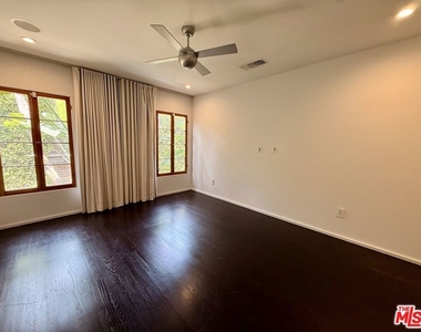 4248 Lexington Avenue - Photo Thumbnail 26