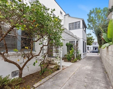 729 Crenshaw Boulevard - Photo Thumbnail 1