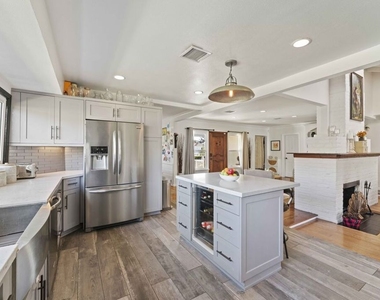 5057 Biloxi Avenue - Photo Thumbnail 4