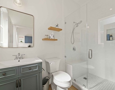 5057 Biloxi Avenue - Photo Thumbnail 15