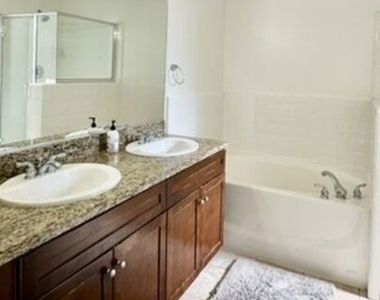 629 Traction Avenue - Photo Thumbnail 29