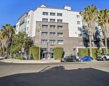 629 Traction Avenue - Photo Thumbnail 1
